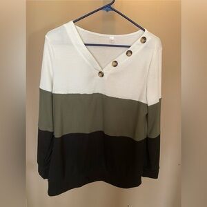 Women’s Top (EUC)